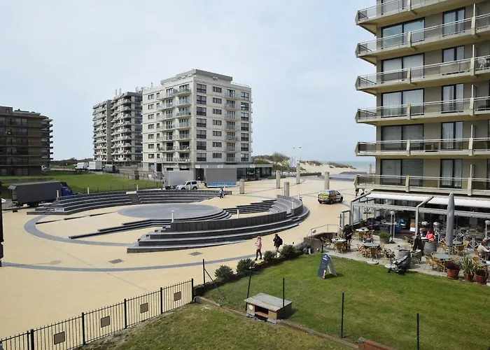 Bella Plaza
